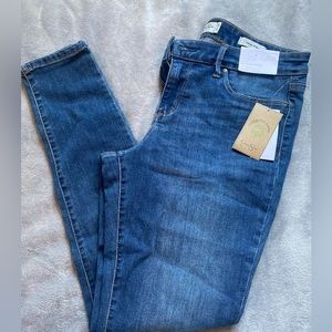 Jessica Simpson jeans
